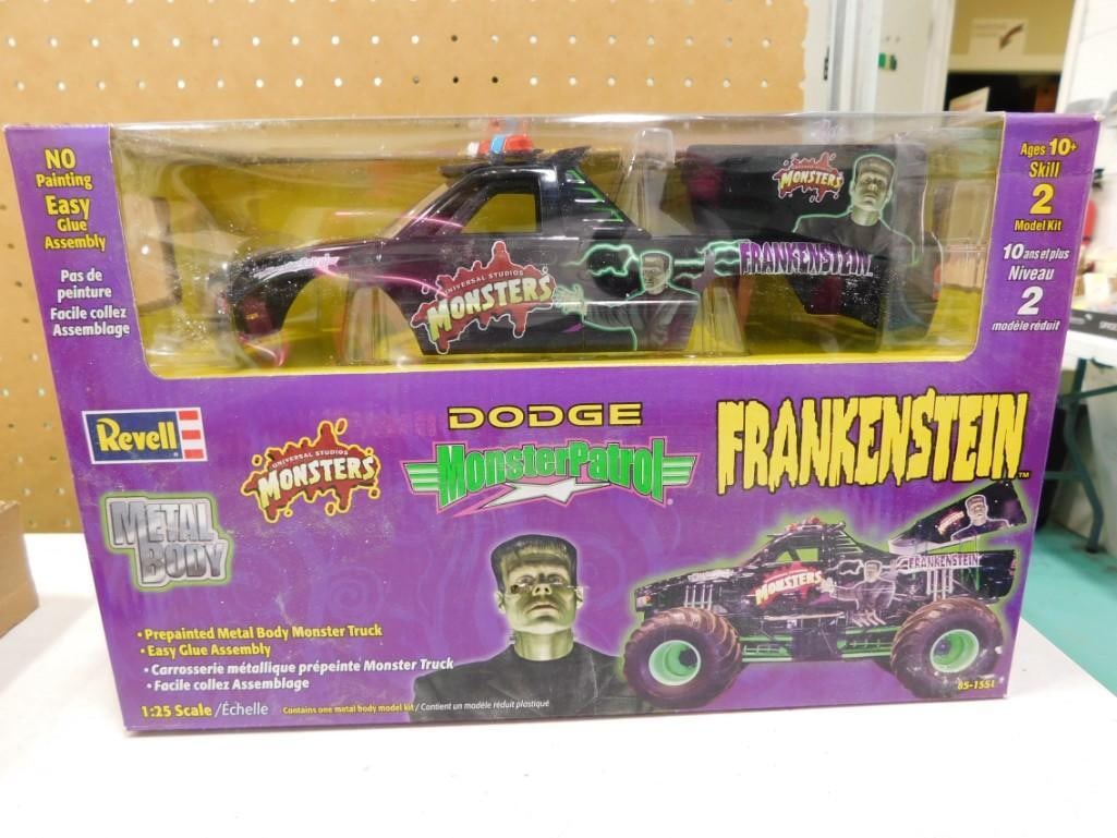 Revell Dodge Monster Patrol Frankenstein Truck New in Box Model Kit Metal Body (1 of 5)
