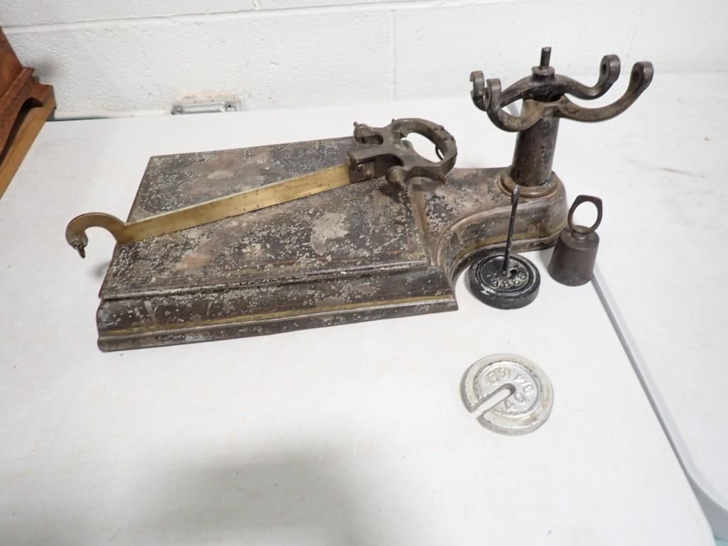 Antique MW & Co Scale (1 of 9)