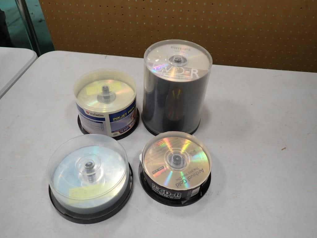 Blank DVDs and CDs for Recording (1 of 6)