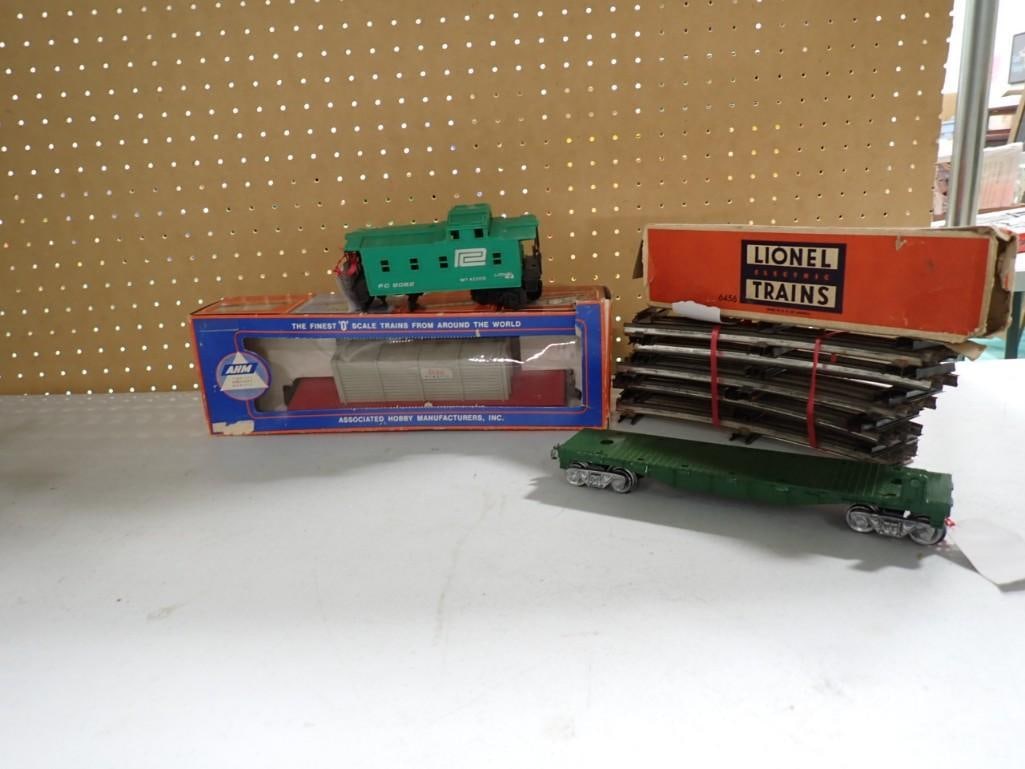 Model Train Lot including 3 Lionel Trains and some track - O Scale (1 of 7)