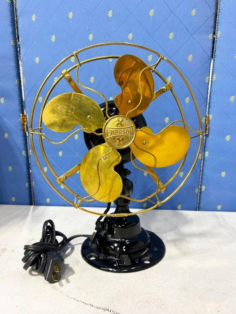 Emerson Brass Blade #21645 Oscillating Desk 3 Speed Fan 10" circa 1914 Tested and Working (1 of 11)