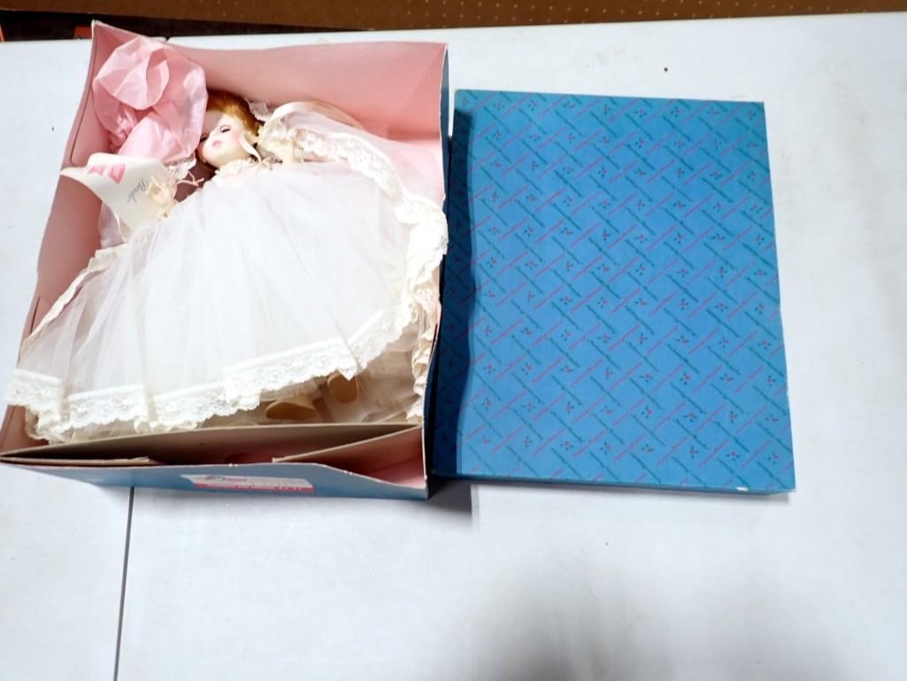 Madame Alexander Bride Doll 1570 with Original Box (1 of 7)