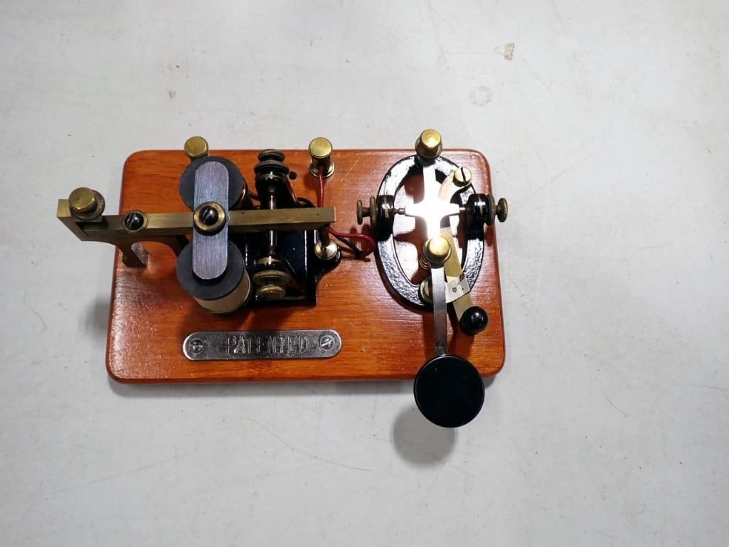 Morse Code Key Telegraph 5 Ohm (1 of 4)