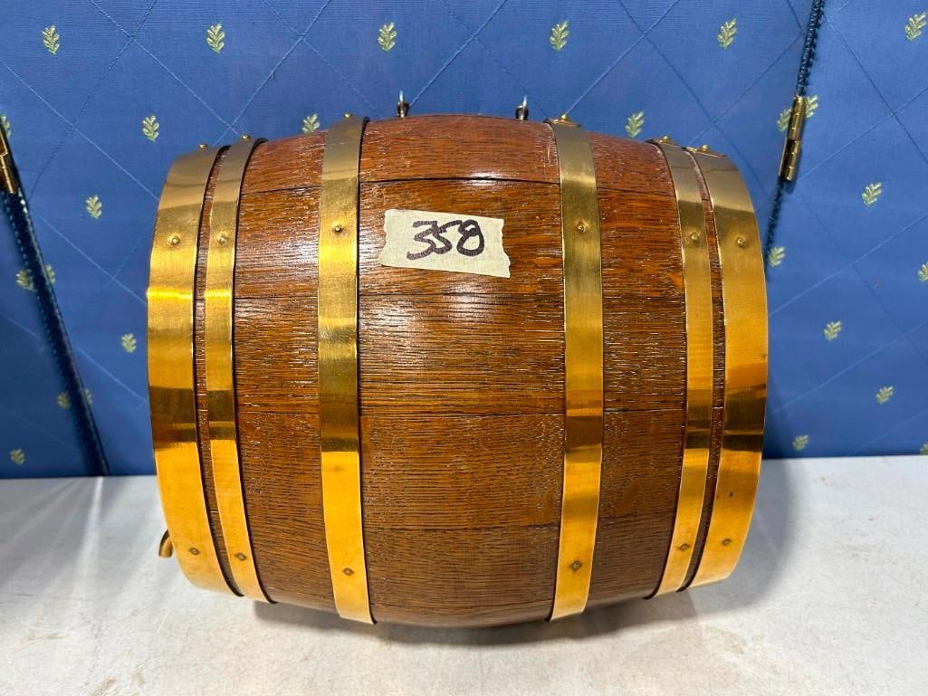 Vintage Hanging Oak Beer Barrel Tap Keg (1 of 7)