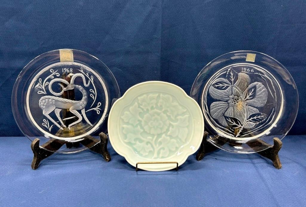 2 Lalique Cristal Plates and 1 Tiffany & Co Plate (1 of 11)