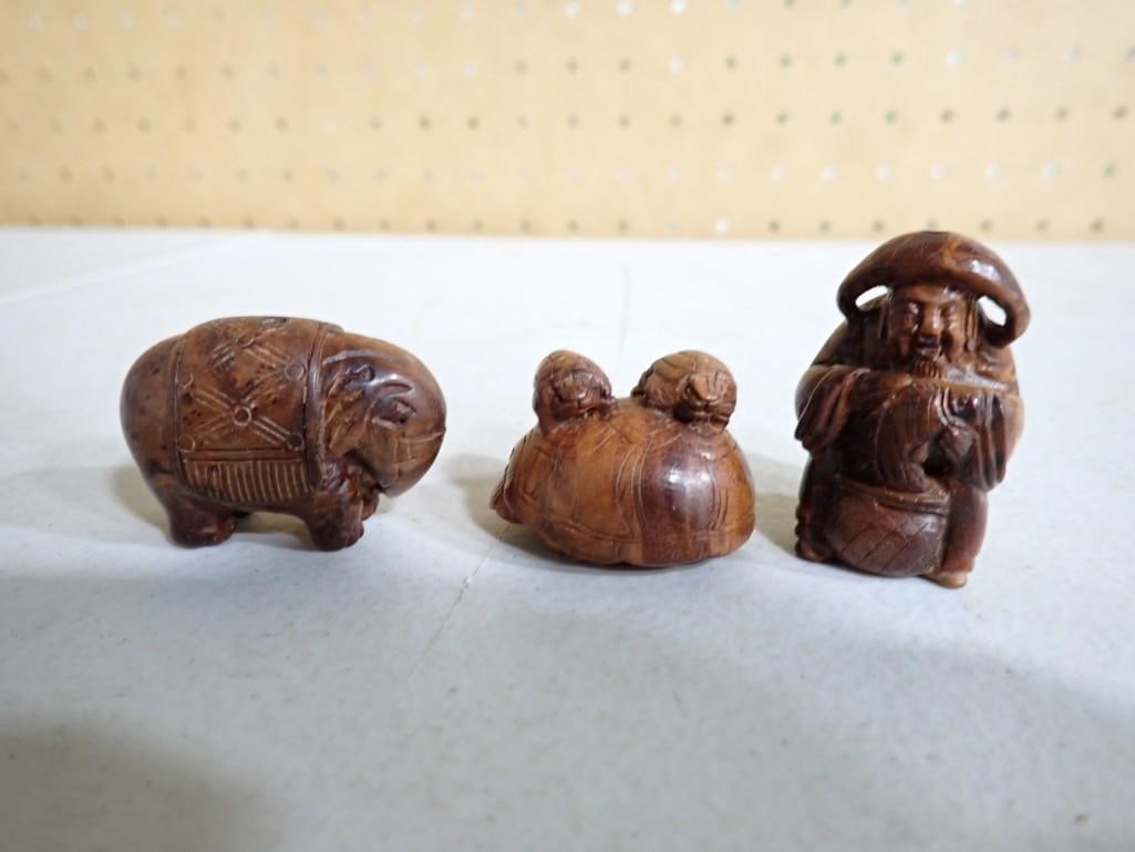 A Japanese Carved Wood Netsuke Turtle Form Netsuke with Two Young Turtles Atop Together with (1 of 6)
