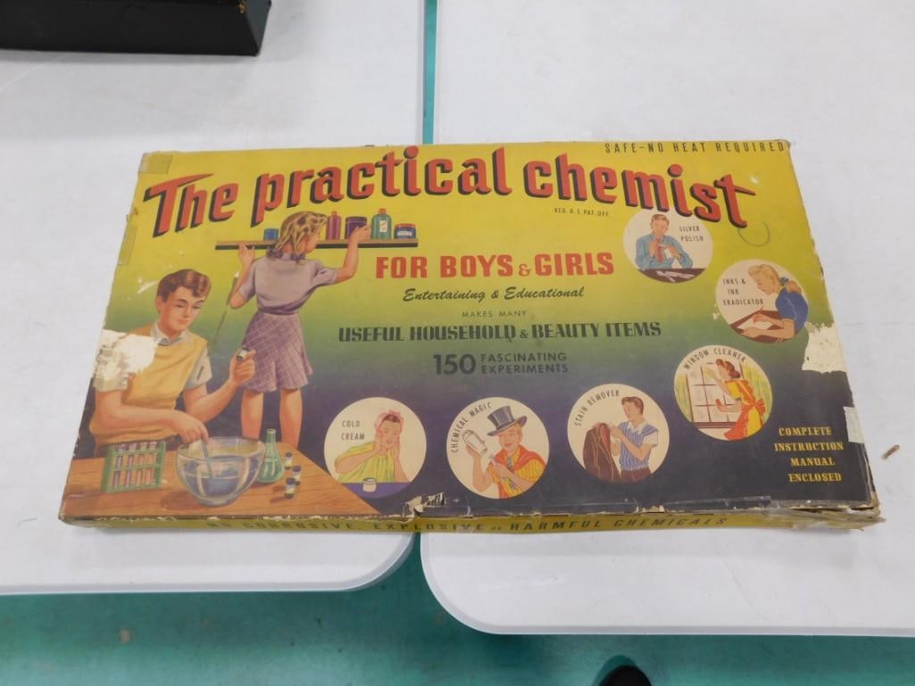 Vintage The Practical Chemist Chemistry Set (1 of 4)