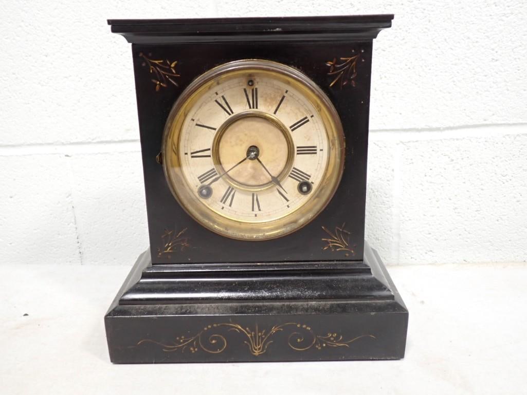 Antique Ansonia Clock Co Mantel Clock (1 of 11)