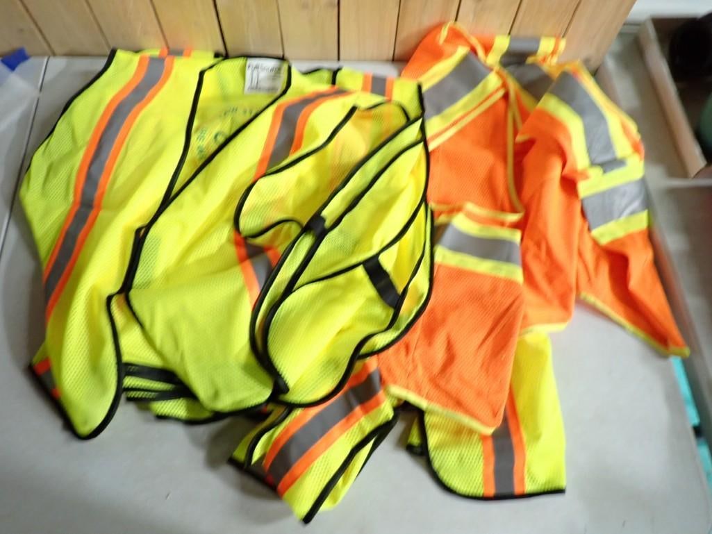 Safety Vests incl 6 Yellow, 1 Orange (1 of 4)