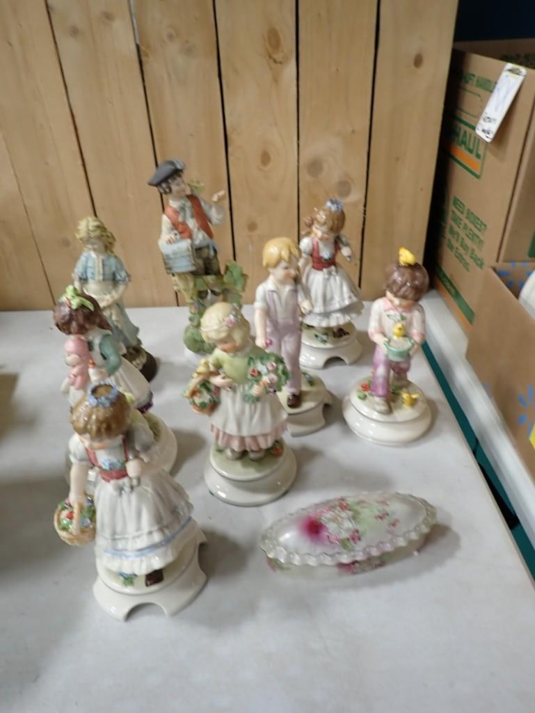 Figurine Lot Mostly Goebel: Figurine Lot Mostly Goebel
