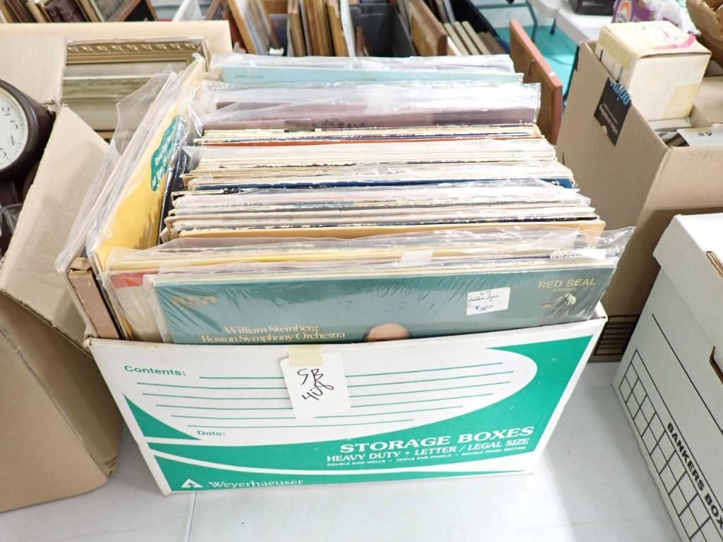 Lot of Vinyl Records: Lot of Vinyl Records incl Neil Diamond, Henry Mancini, etc