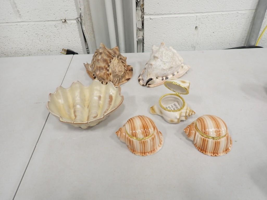 Shell Lot incl Frankoma T-9 Shell Bowl, 3 WMG Hinged Shell Ceramic Trinket Boxes, 2 Large (1 of 10)