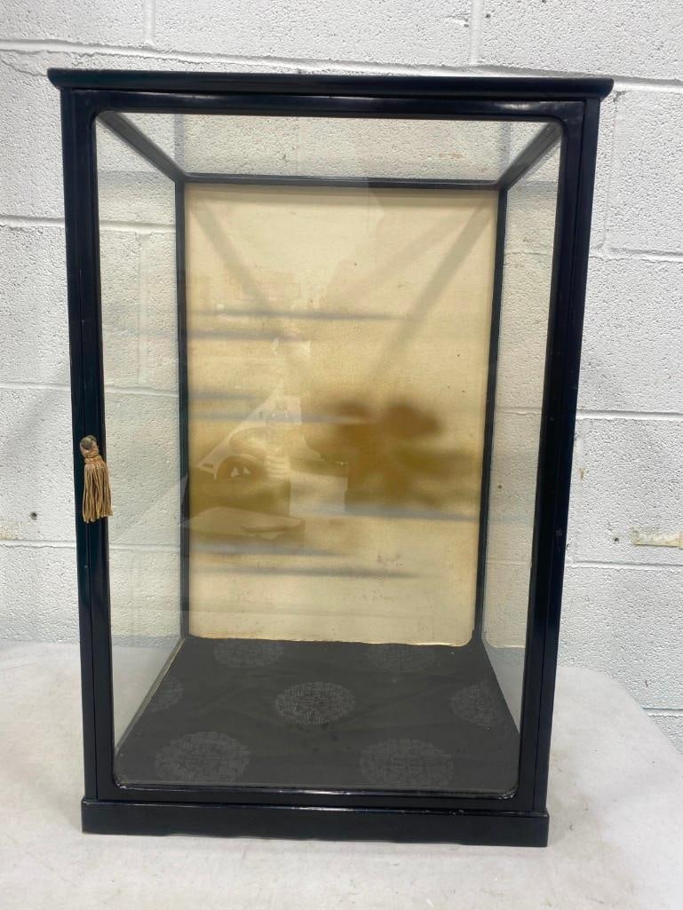 Vintage Japanese Black Lacquer Wooden Doll Case (1 of 11)