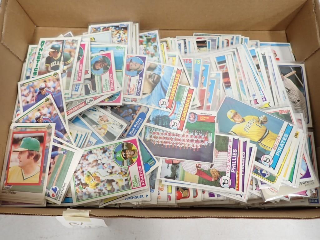 Large Lot of assorted Baseball Cards - many in plastic sleeves (1 of 5)