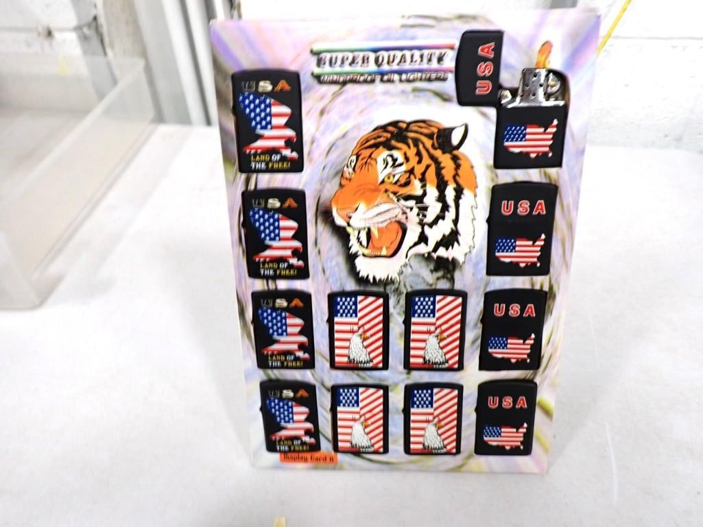 USA Land of the Free Store Display Lighters with 12 lighters (1 of 8)