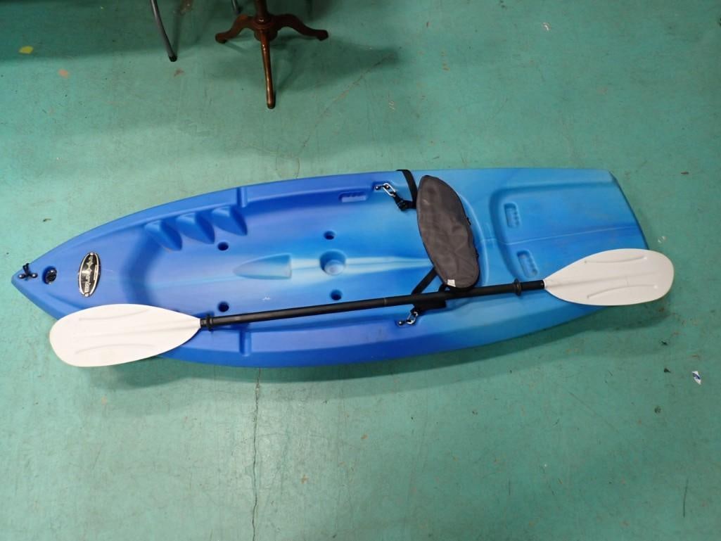 Equino 6.6 Blue Plastic Kayak with paddle (1 of 7)