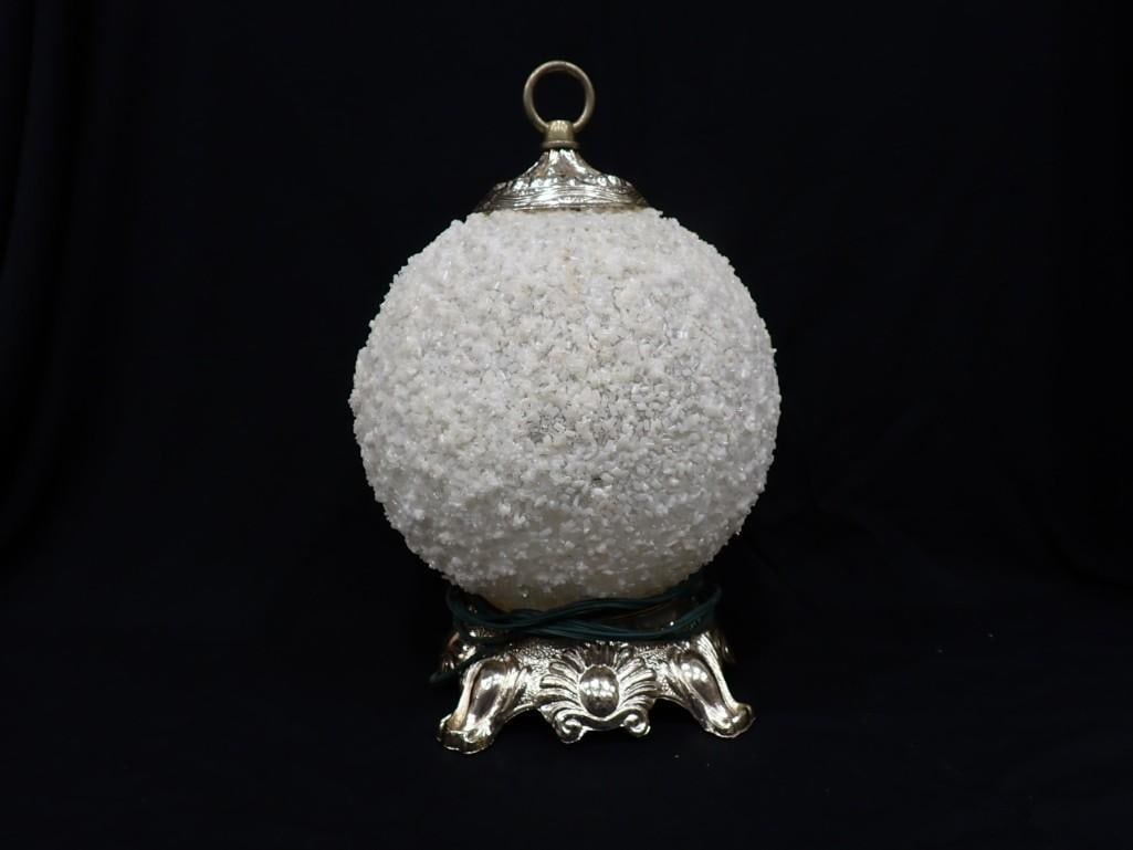 Mid Century Modern White Snowball table Lamp circa 1960s (1 of 8)