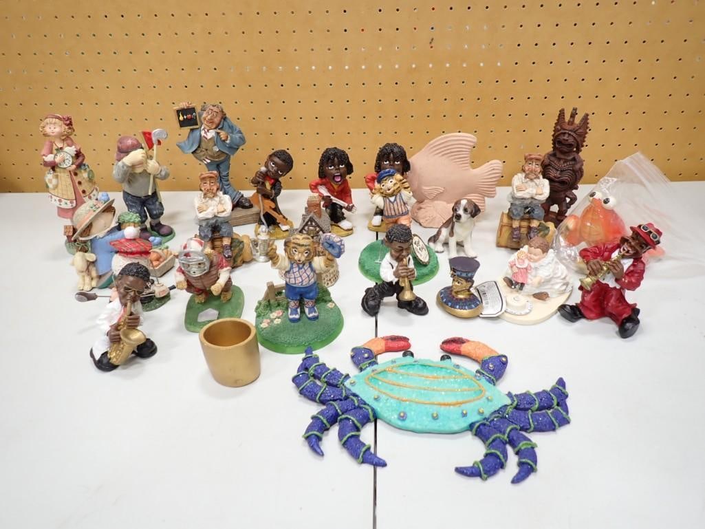 Large Lot of assorted Small Figurines, etc. (1 of 10)