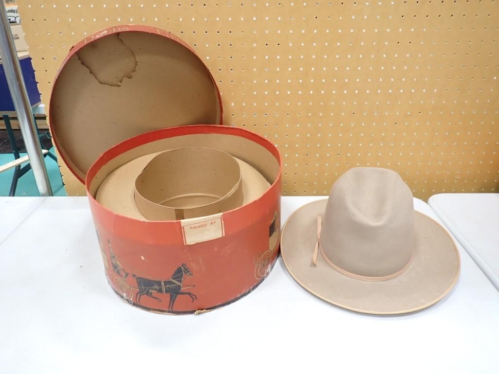 Stetson Hat in a Vintage Dobbs Fifth Avenue Hat Box (1 of 15)