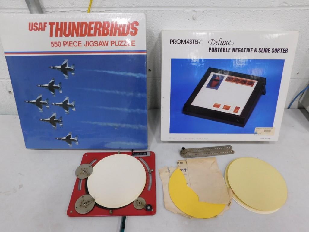 Collectibles incl Vintage Magic Designer Hoot Nanny Toy, Portable Negative & Slide Sorter, (1 of 4)