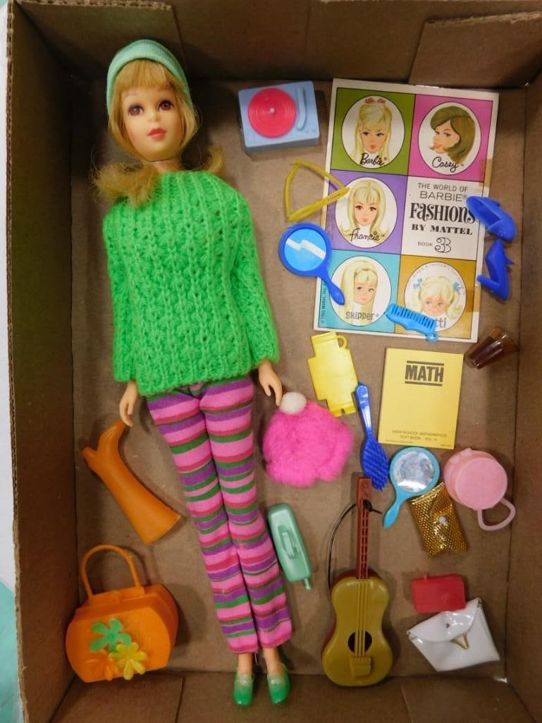 Vtg 1960s Francie 1140 Straight Leg Barbie Cousin Doll & Accessories Lot (1 of 9)