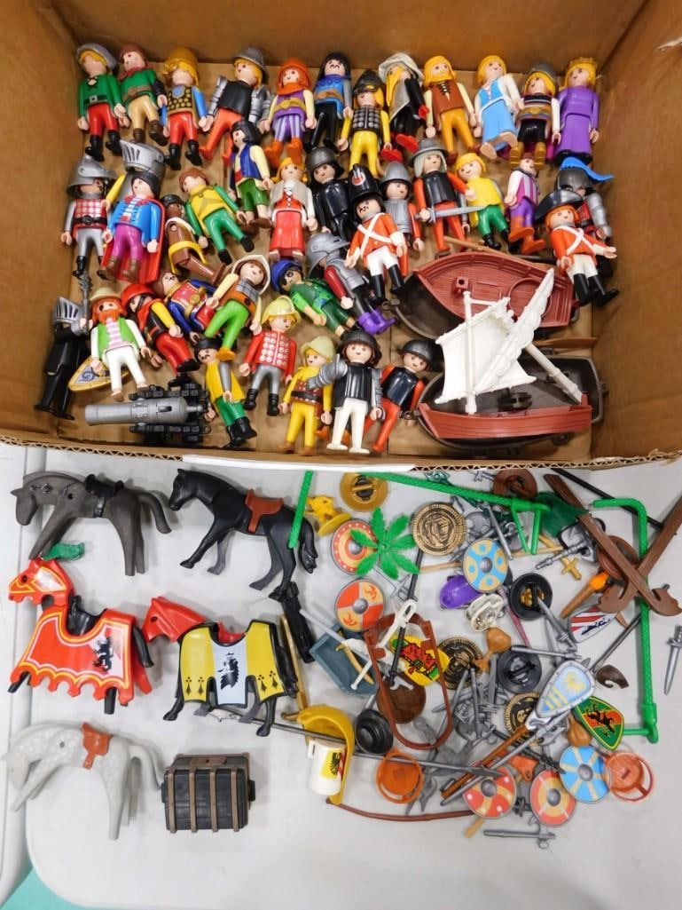 37 Playmobil Knights, Pirates, Horses, Etc People Figures & Accessories Lot (1 of 7)