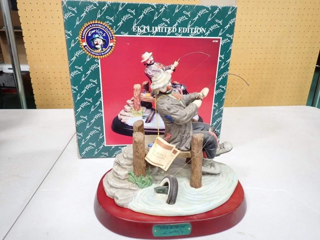 Flambro EkJ Limited Edition Emmett Kelly Clown Figurine - Catch of the Day - with box: Flambro EkJ Limited Edition Emmett Kelly Clown Figurine - Catch of the Day - with box