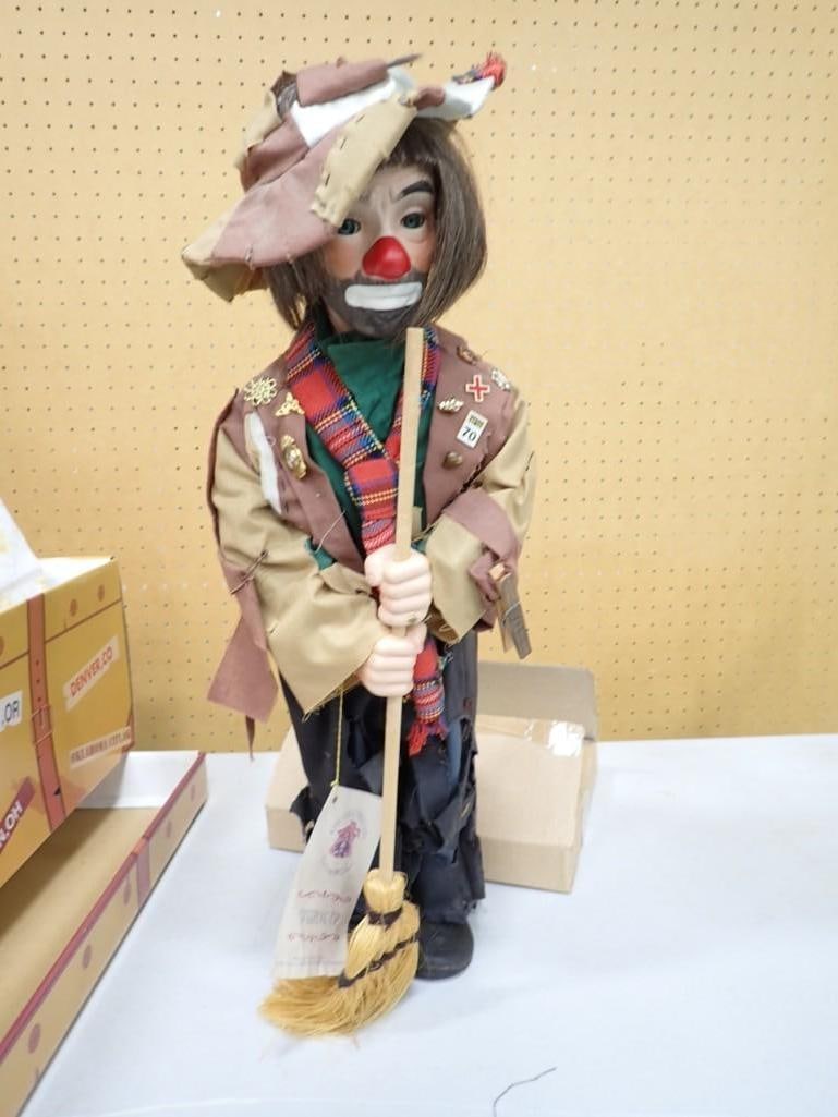 KMB Collectibles Limited Edition Hobo Clown with Original Box: KMB Collectibles Limited Edition Hobo Clown with Original Box - see all pictures