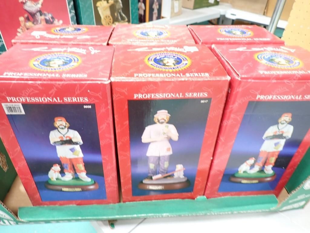 6 Emmett Kelly Professional Series Clown Figurines with original Boxes: 6 Emmett Kelly Professional Series Clown Figurines with original Boxes - See all pictures - some are signed