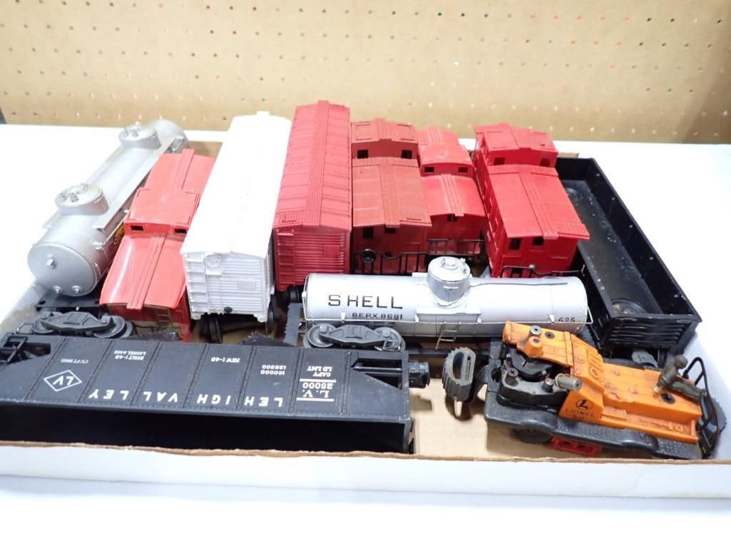 Lot of Assorted Model Trains including Shell, Lehigh Valley, Baby Ruth, etc (1 of 7)