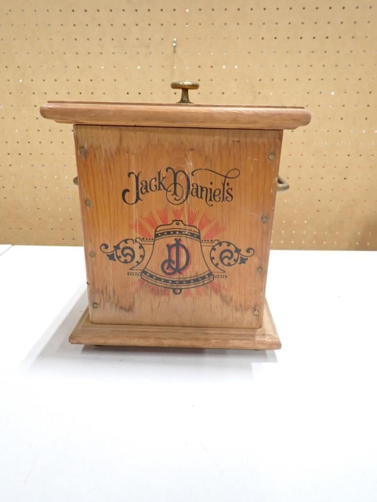 Vintage Jack Daniels Wooden Ice Bucket (1 of 5)