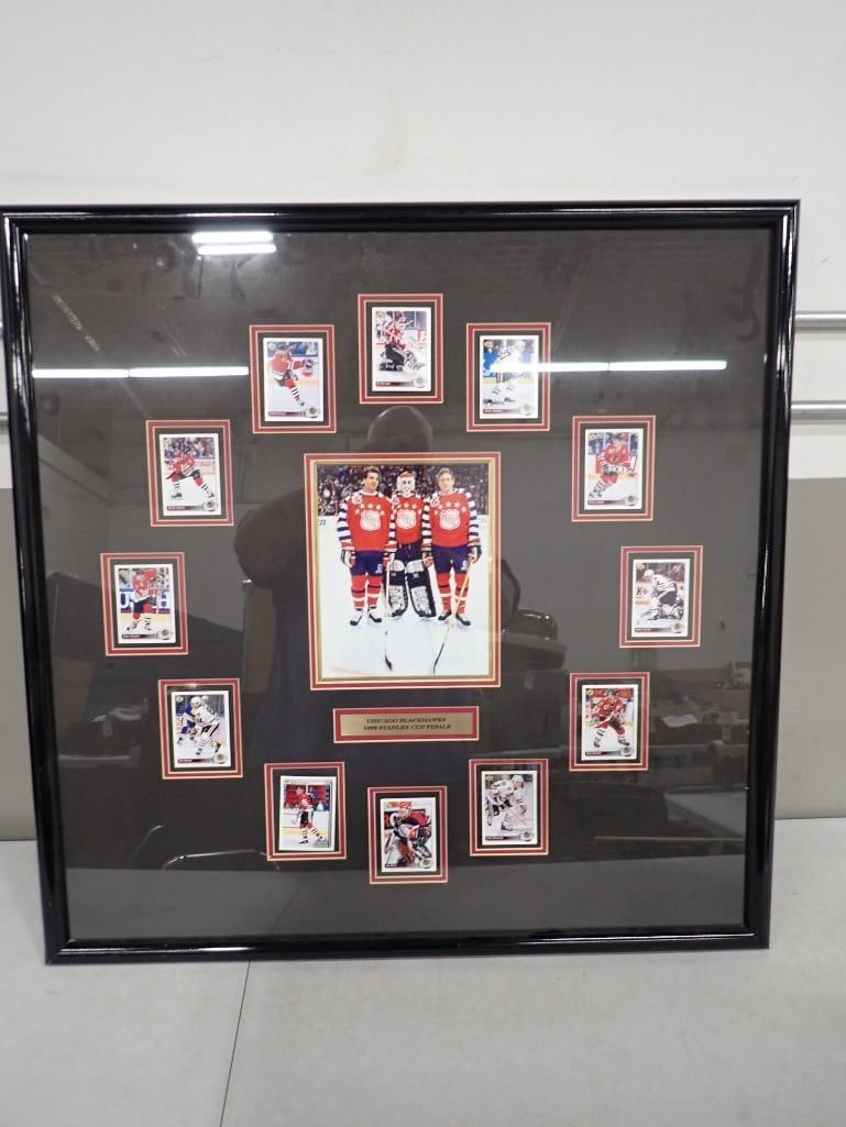 Chicago Blackhawks 1992 Stanley Cup Finals Plaque with Cards, picture, etc.: Chicago Blackhawks 1992 Stanley Cup Finals Plaque with Cards, picture, etc. Measures roughly 34x34"