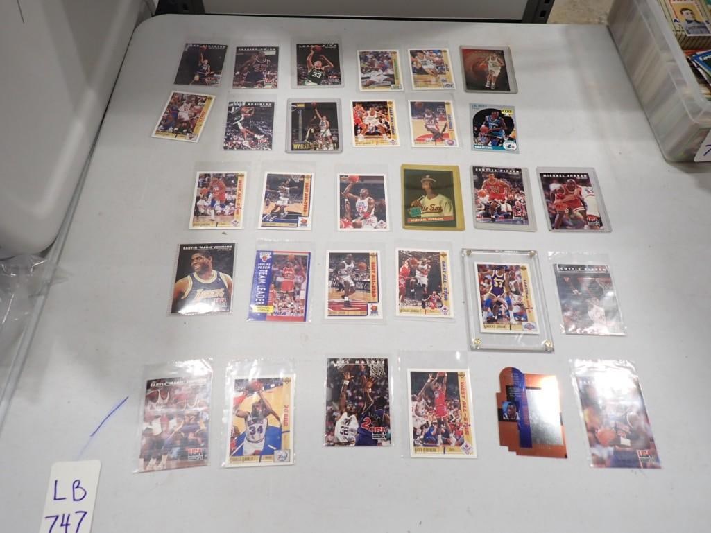 Basketball Cards incl Michael Jordan, Scottie Pippin, Larry Bird, Gary Payton, etc: Basketball Cards incl Michael Jordan, Scottie Pippin, Larry Bird, Gary Payton, etc