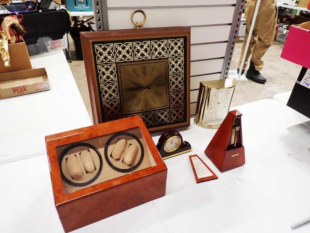 Clocks, Etc incl Seiko, Elgin, Watch Winder, Seth Thomas Metronome, Danbury: Clocks, Etc incl Seiko, Elgin, Watch Winder, Seth Thomas Metronome, Danbury Condition: untested