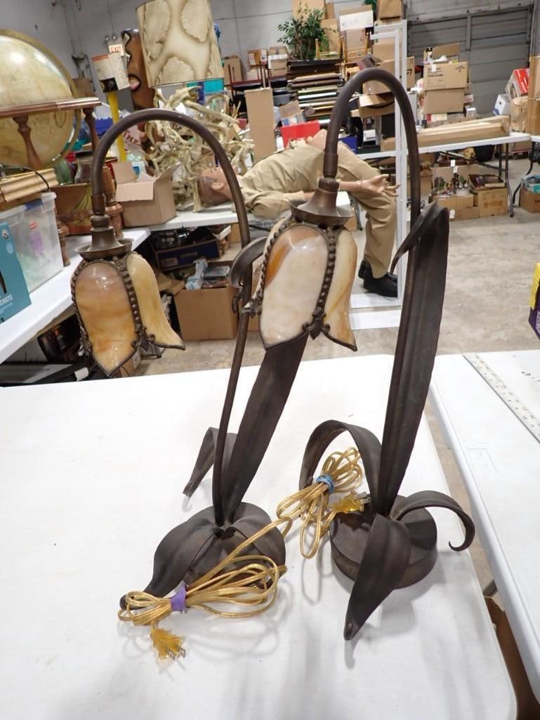 2 Stained Glass or Slag Glass Table Lamps approx 20" Tall (1 of 5)