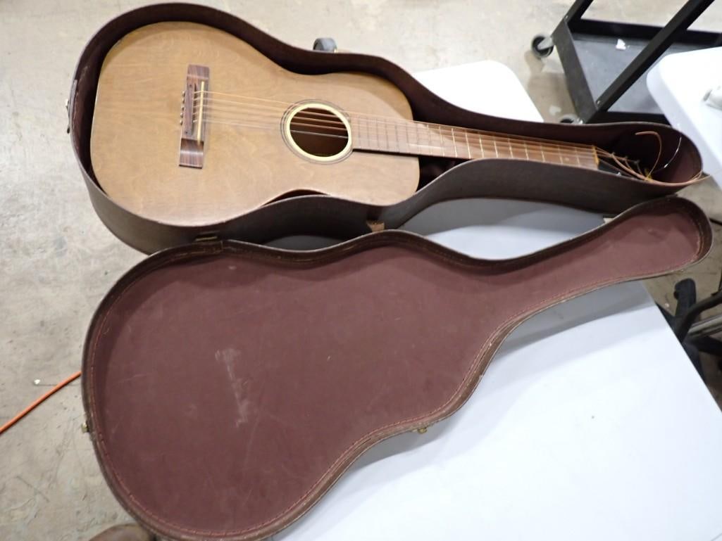Lyra Acoustic Guitar with Case Approx 37" Long: Lyra Acoustic Guitar with Case Approx 37" Long Made in USA