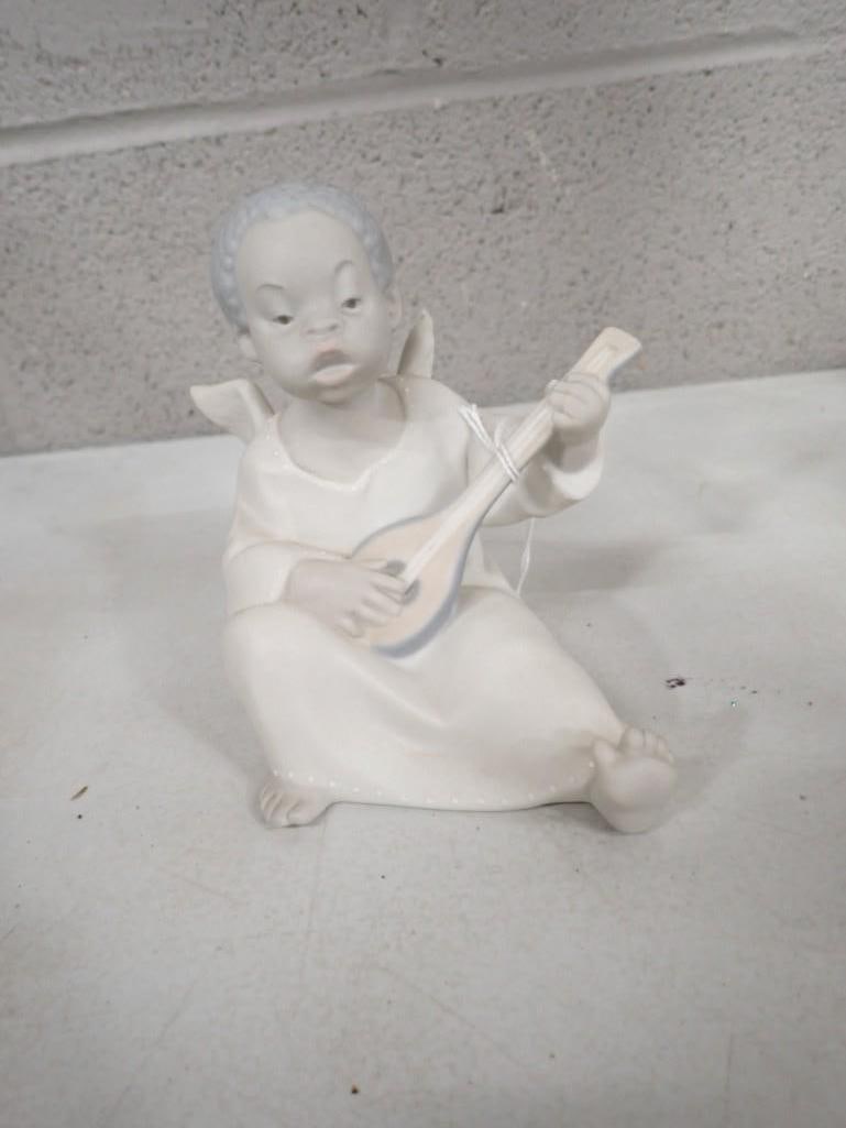 Lladro Black Legacy Collection Angel with Lute 4537  Satin Finish Porcelain Figurine (1 of 6)