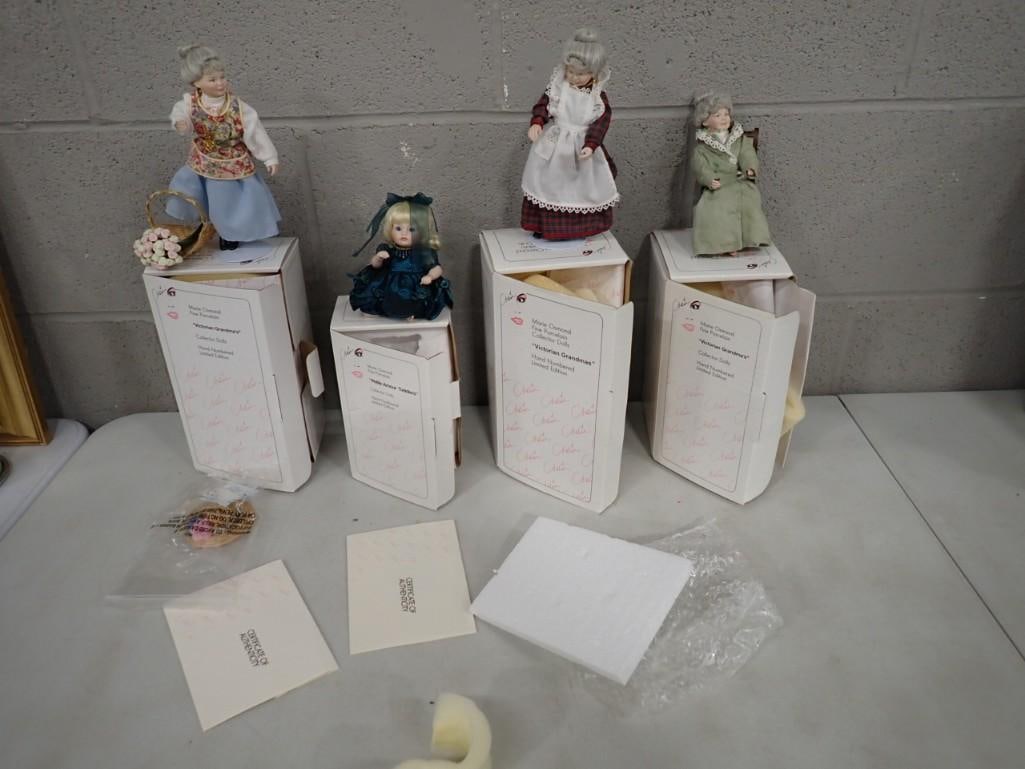 4 Marie Osmond Miniature Dolls incl 3 Victorian Grandmas and 1 Petite Amour Toddler (1 of 10)