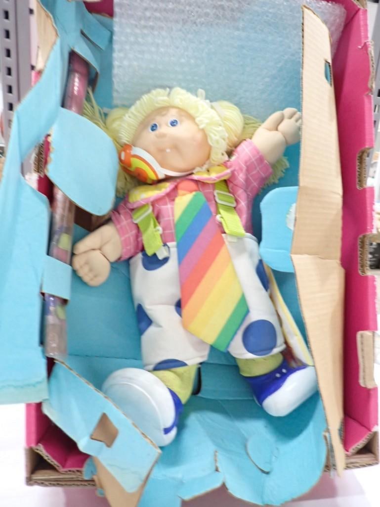 Cabbage Patch Kid Doll with Original Adoption Papers (1 of 7)