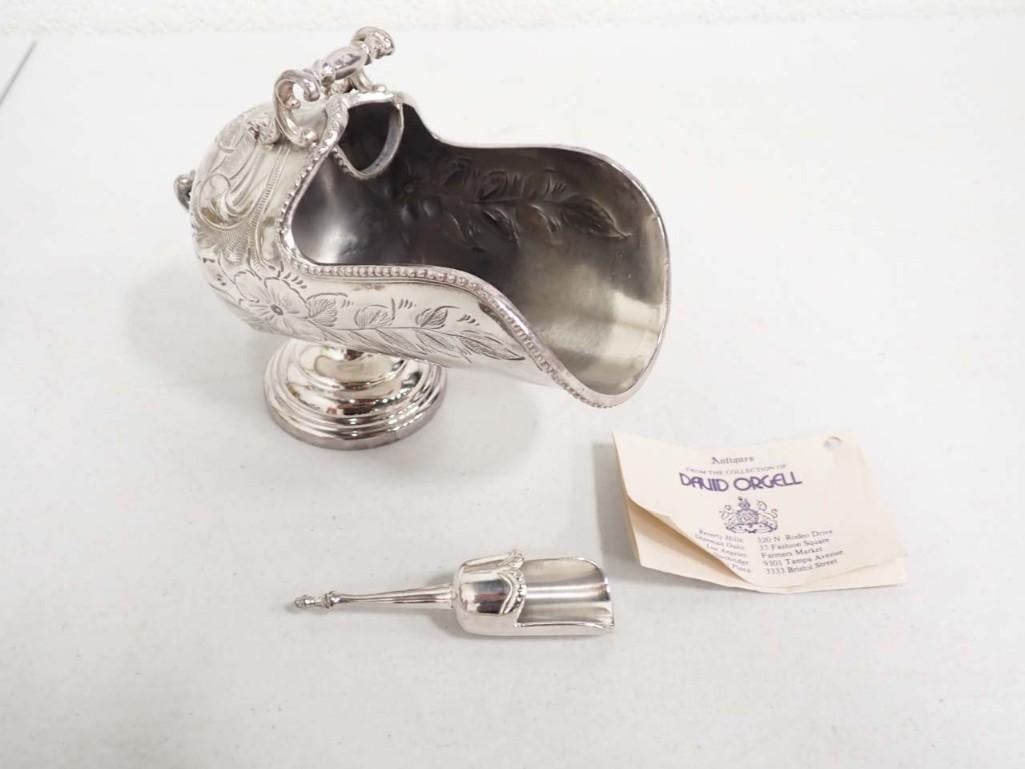Antique English Victorian Silverplated Sugar Scuttle 8" x 6" (1 of 8)