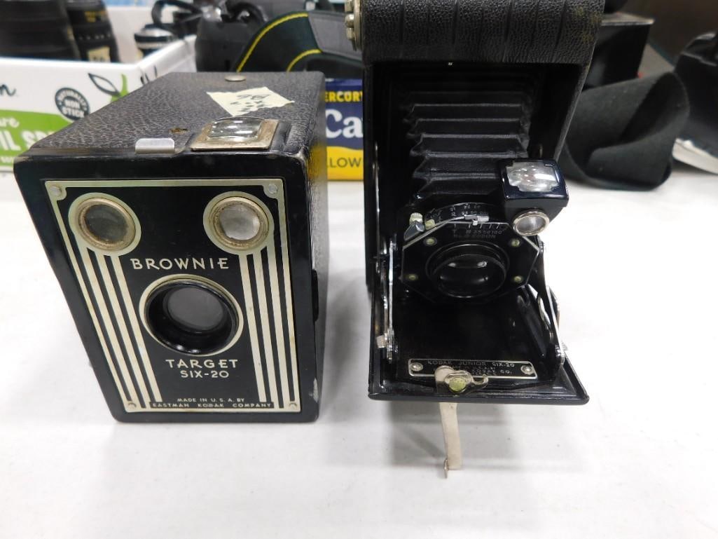 Kodak Jr Six-20 & Brownie Target Six-20 (1 of 11)