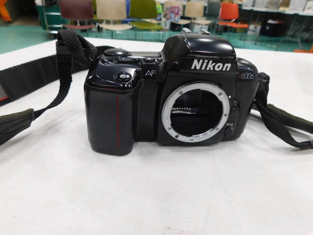 Nikon N6006 Camera Body (1 of 8)