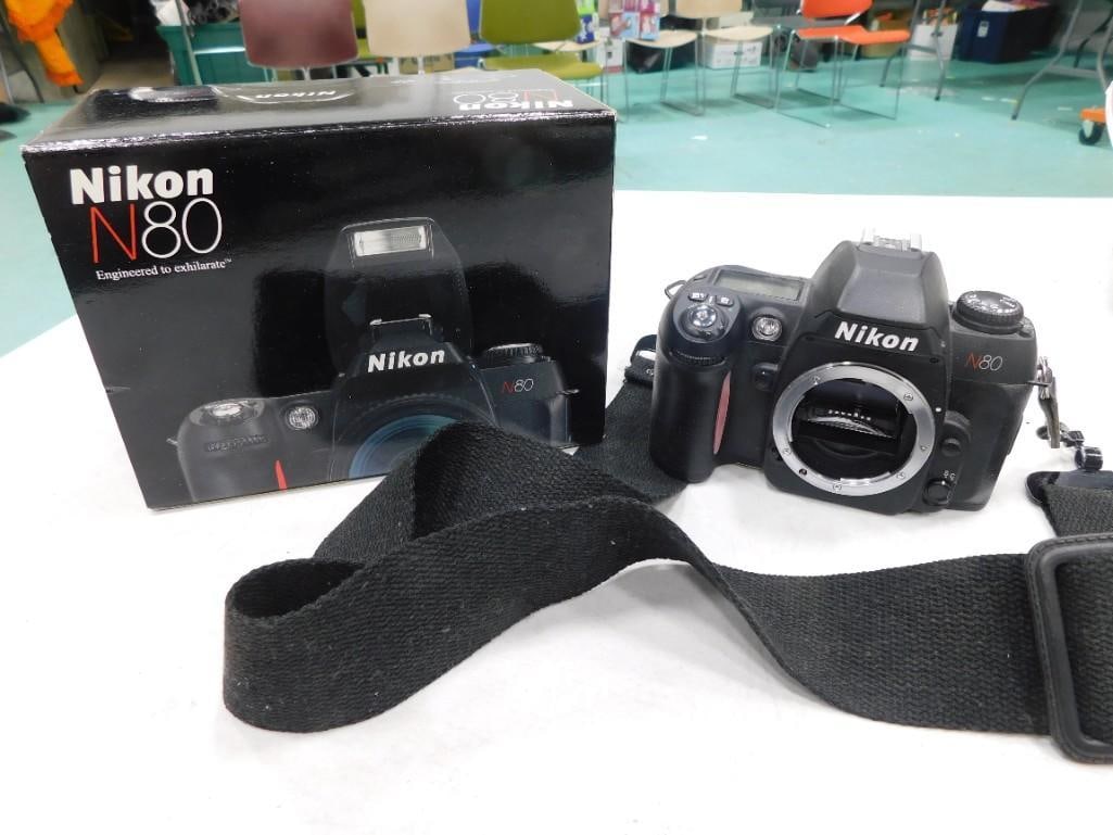 Nikon N80 Camera Body with Box (1 of 7)