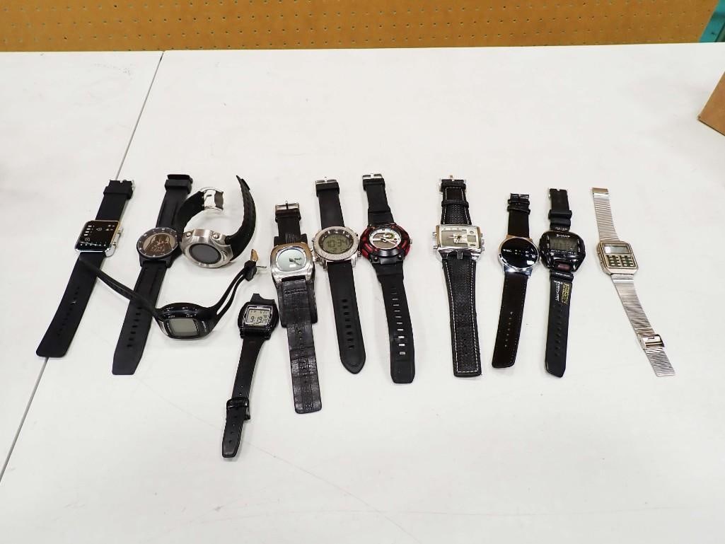 Lot of 12 Men's Vintage Digital Watches (1 of 4)