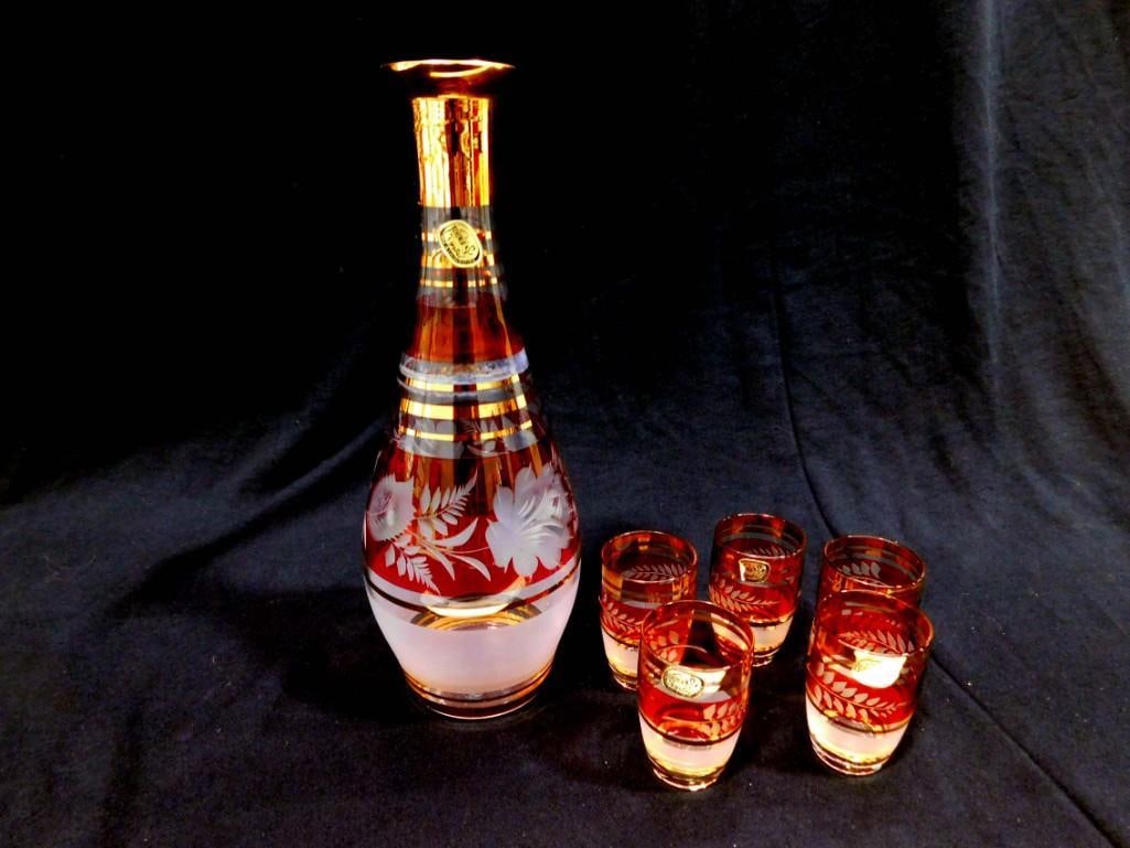 Bohemian Gold Leaf Cut to Clear Crystal Decanter w 5 Liqueur or Cordial Glasses (1 of 4)