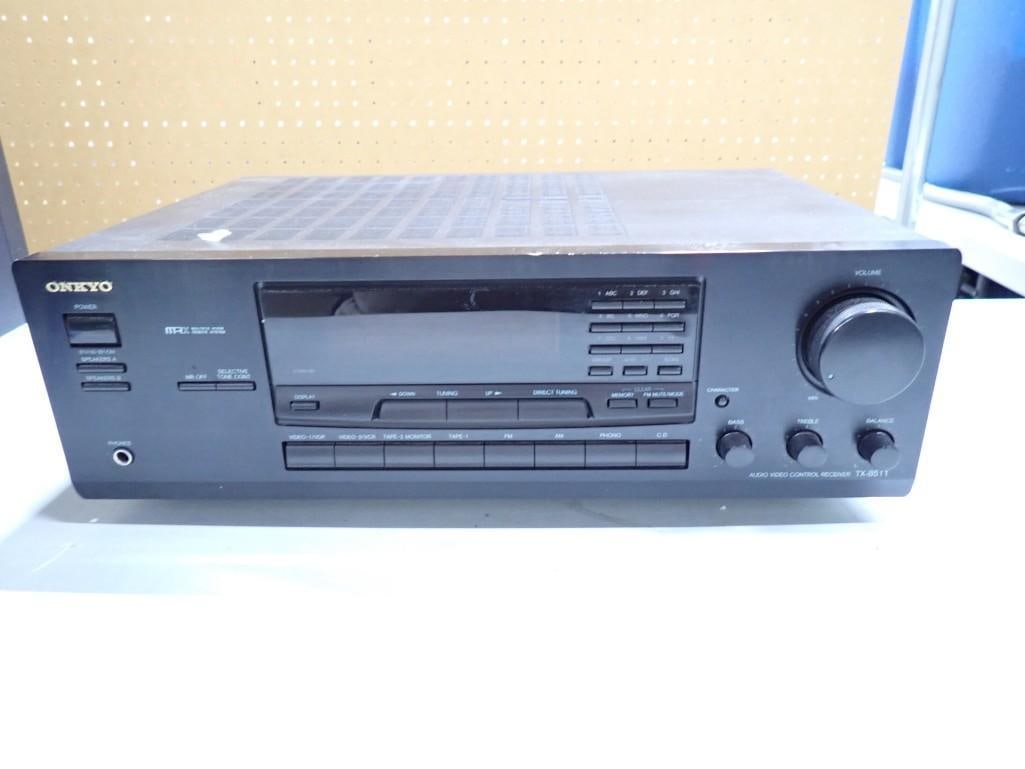 Onkyo Audio Video Control Receiver TX-8511 (1 of 3)