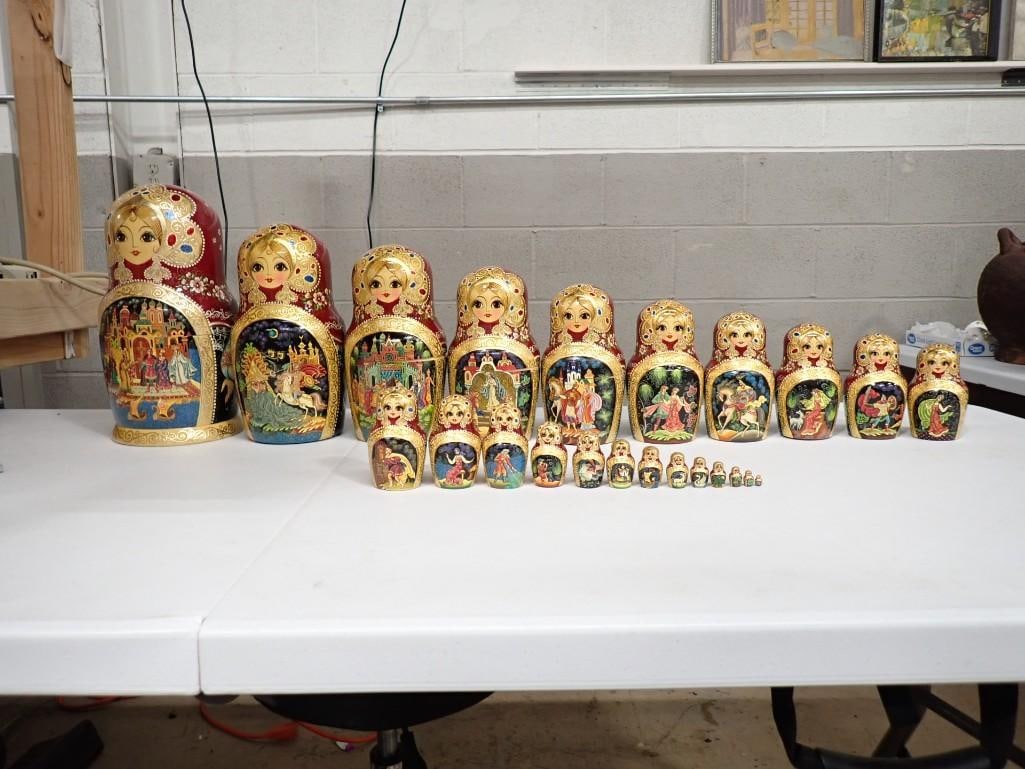 Set of 23 Hand Painted Russian Nesting Dolls Artist Signed on the Bottom: Set of 23 Hand Painted Russian Nesting Dolls Artist Signed on the Bottom