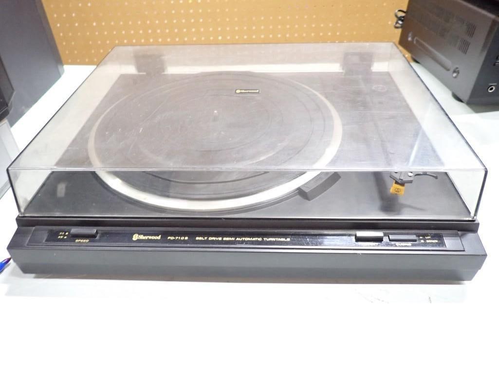 Sherwood PO-7108 Belt Drive Turntable / Record Player: Sherwood PO-7108 Belt Drive Turntable / Record Player