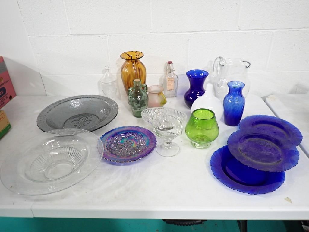 Lot of Glassware incl Blue Carnival Glass Plate, Cobalt Blue Vases, etc (1 of 13)