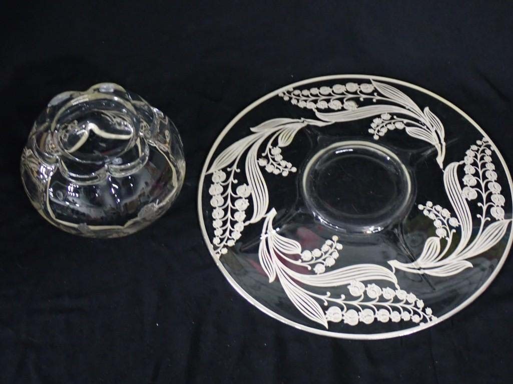 Two Sterling Silver Overlay Glass Pieces incl One Flower Bowl with Scalloped Rim and Rose Decoration (1 of 10)